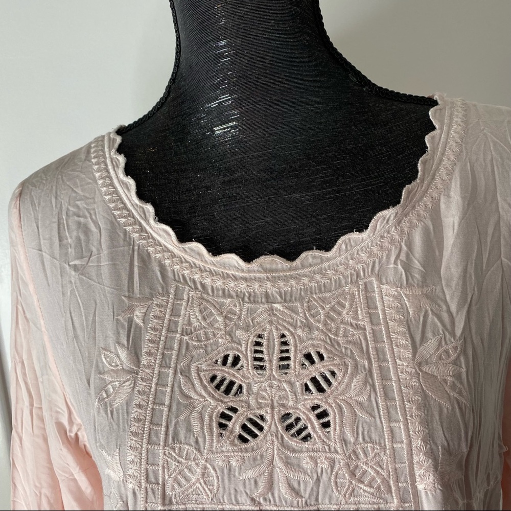 Solitaire Light Pink Embroidered Tunic - Picture 3 of 12